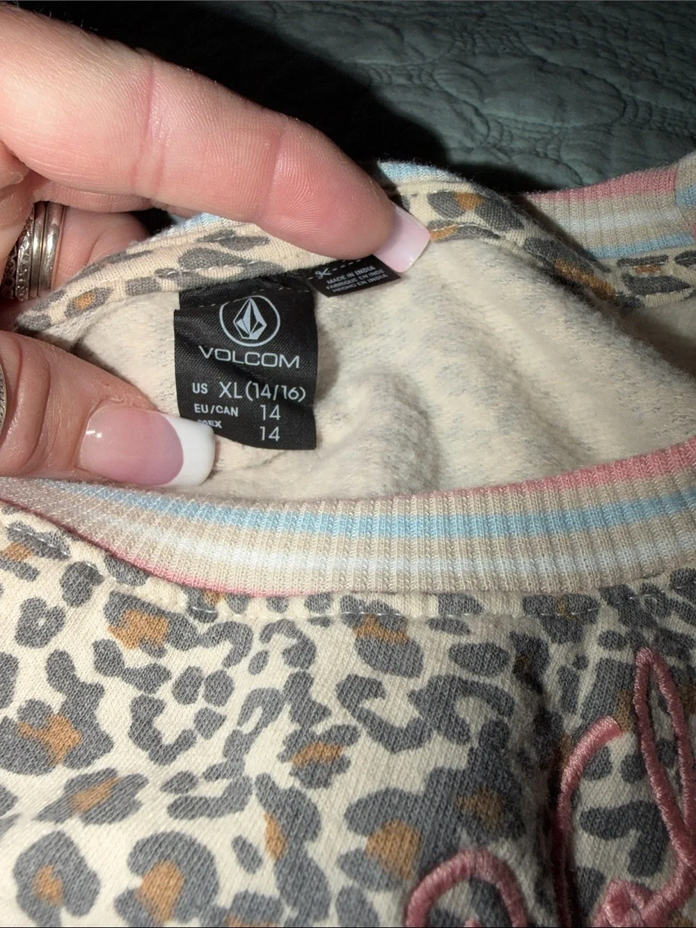 Volcom Girls Leopard Print Set with Pink & Light Blue Trim